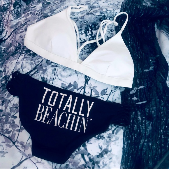 Bikini bundle - Picture 2 of 15